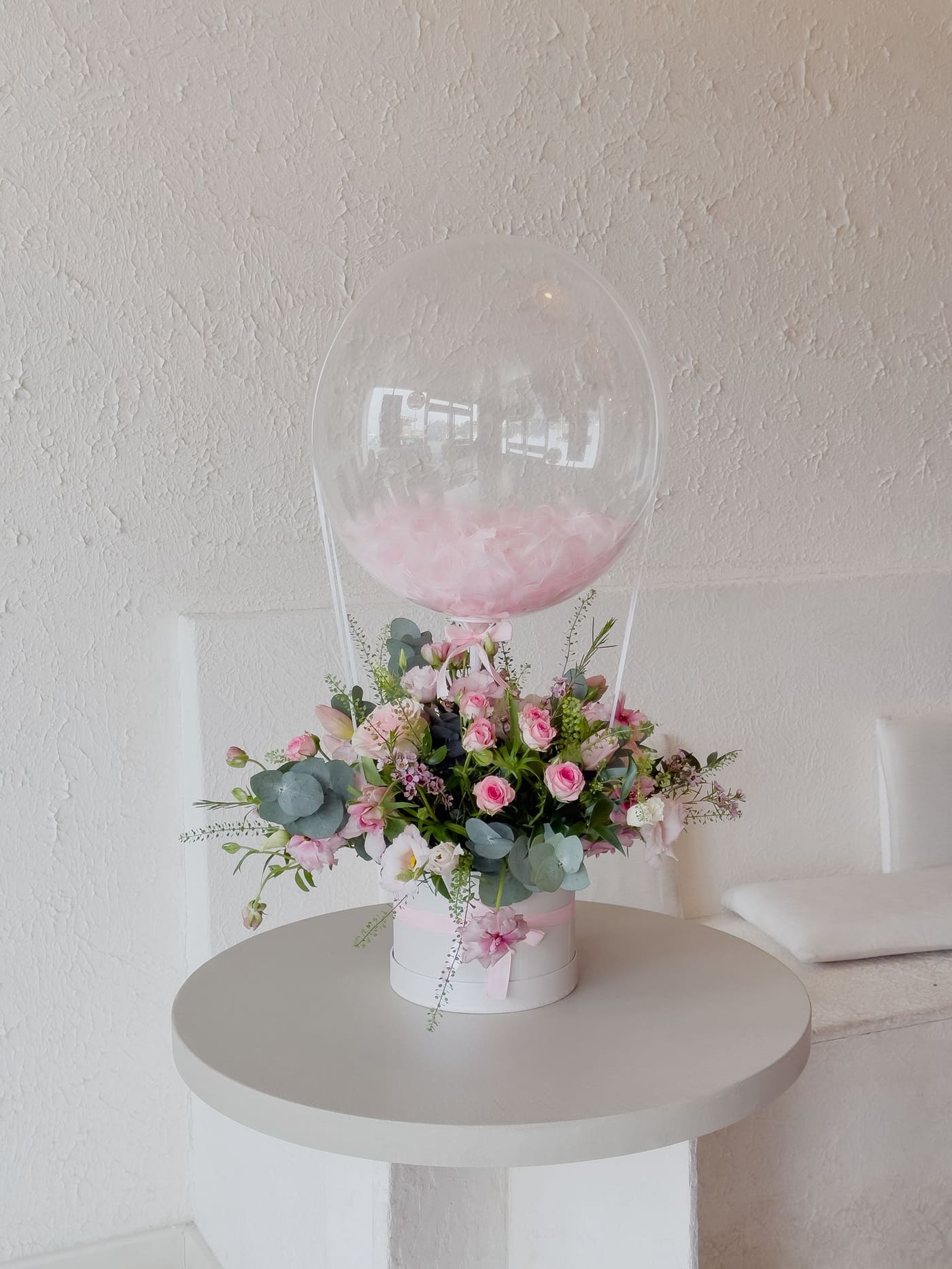 Rose in a balloon gift